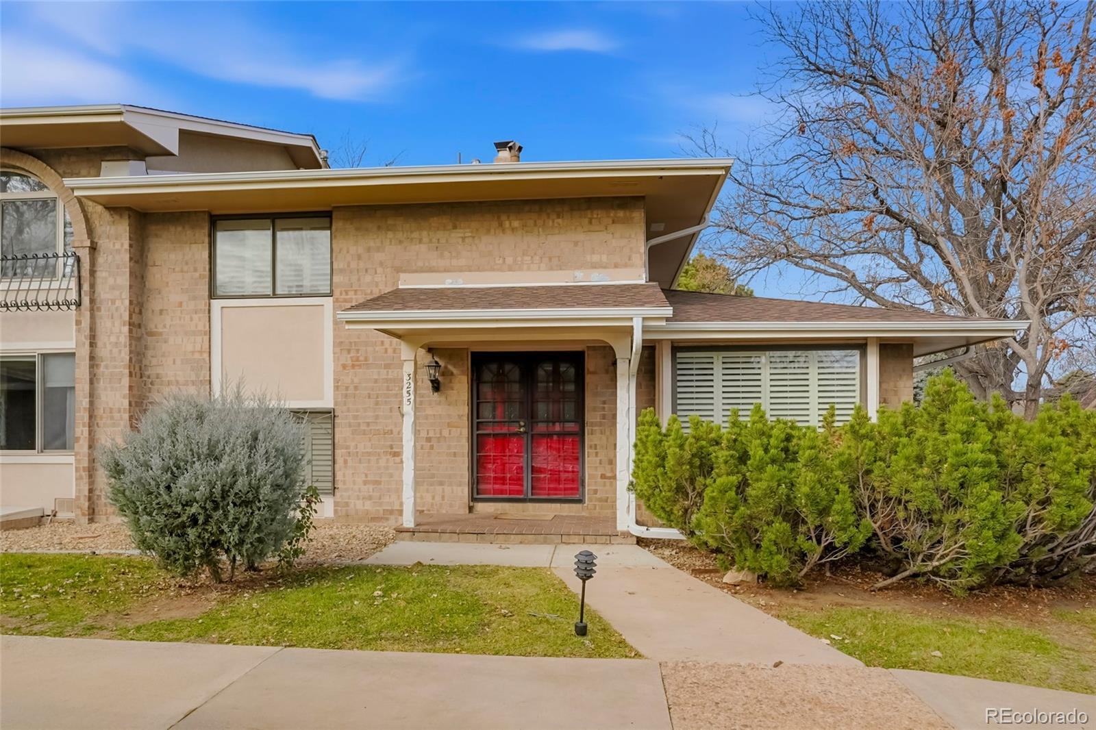 Photo of Listing #8976677