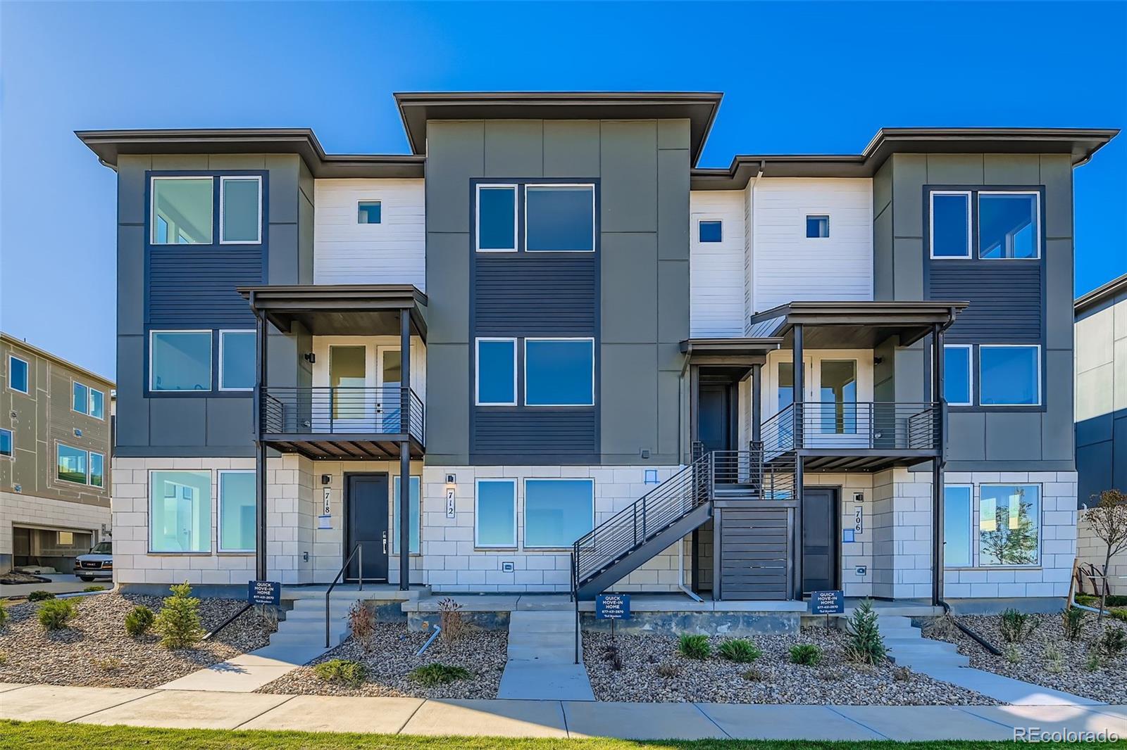 Photo of Listing #8998343