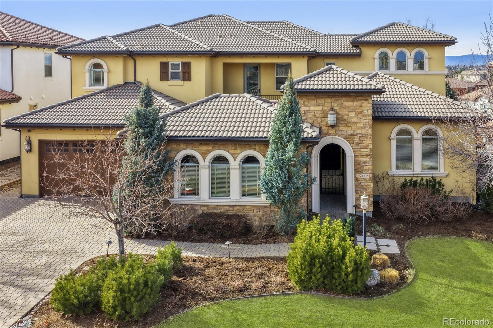 Photo of Listing #9012874