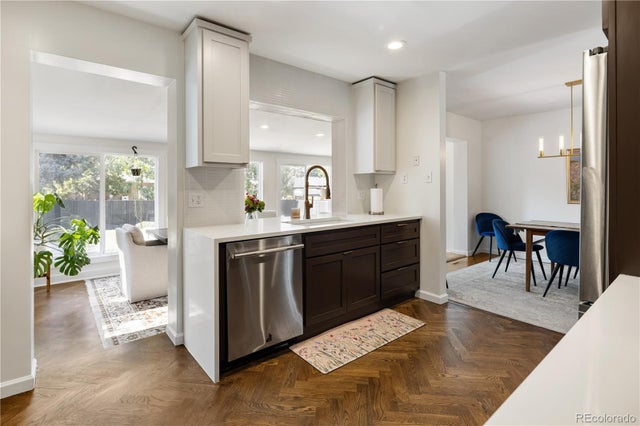 6705 E Harvard Avenue, Denver