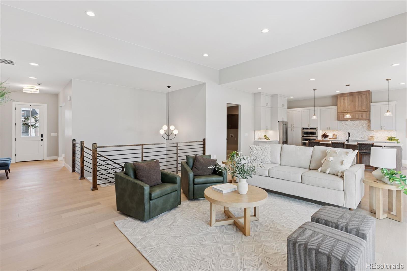 Photo of Listing #9042790