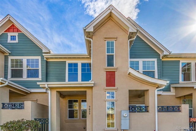 9835 W Hinsdale Place, Littleton