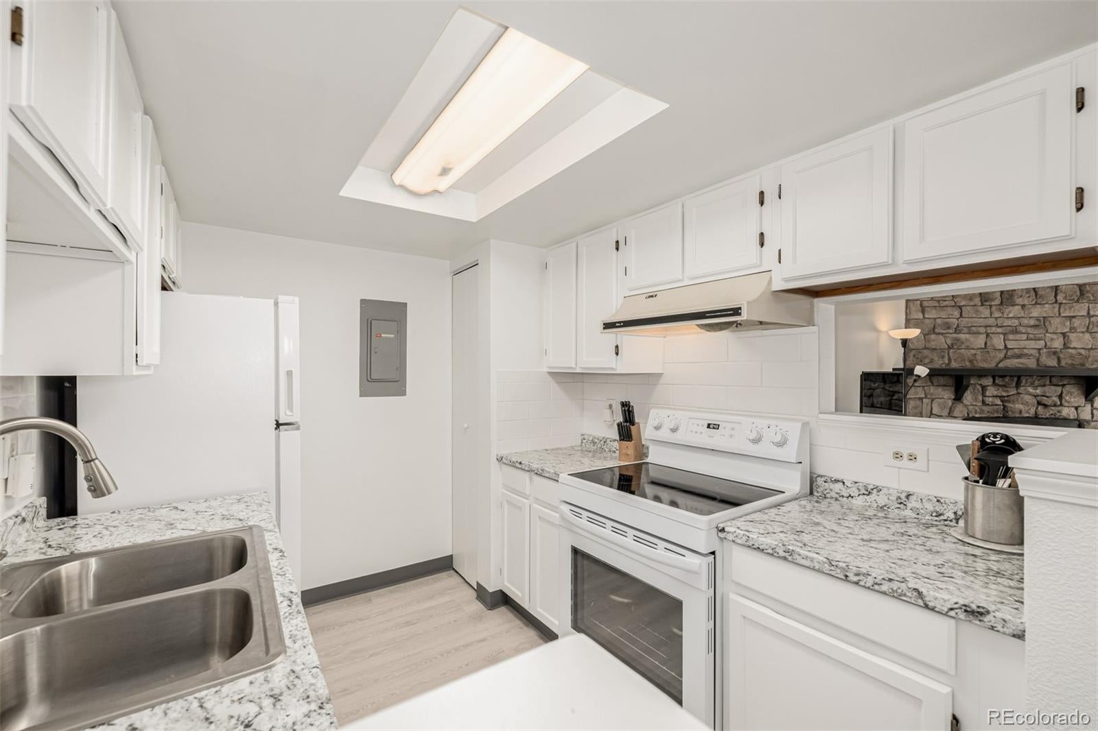 Photo of Listing #9053583