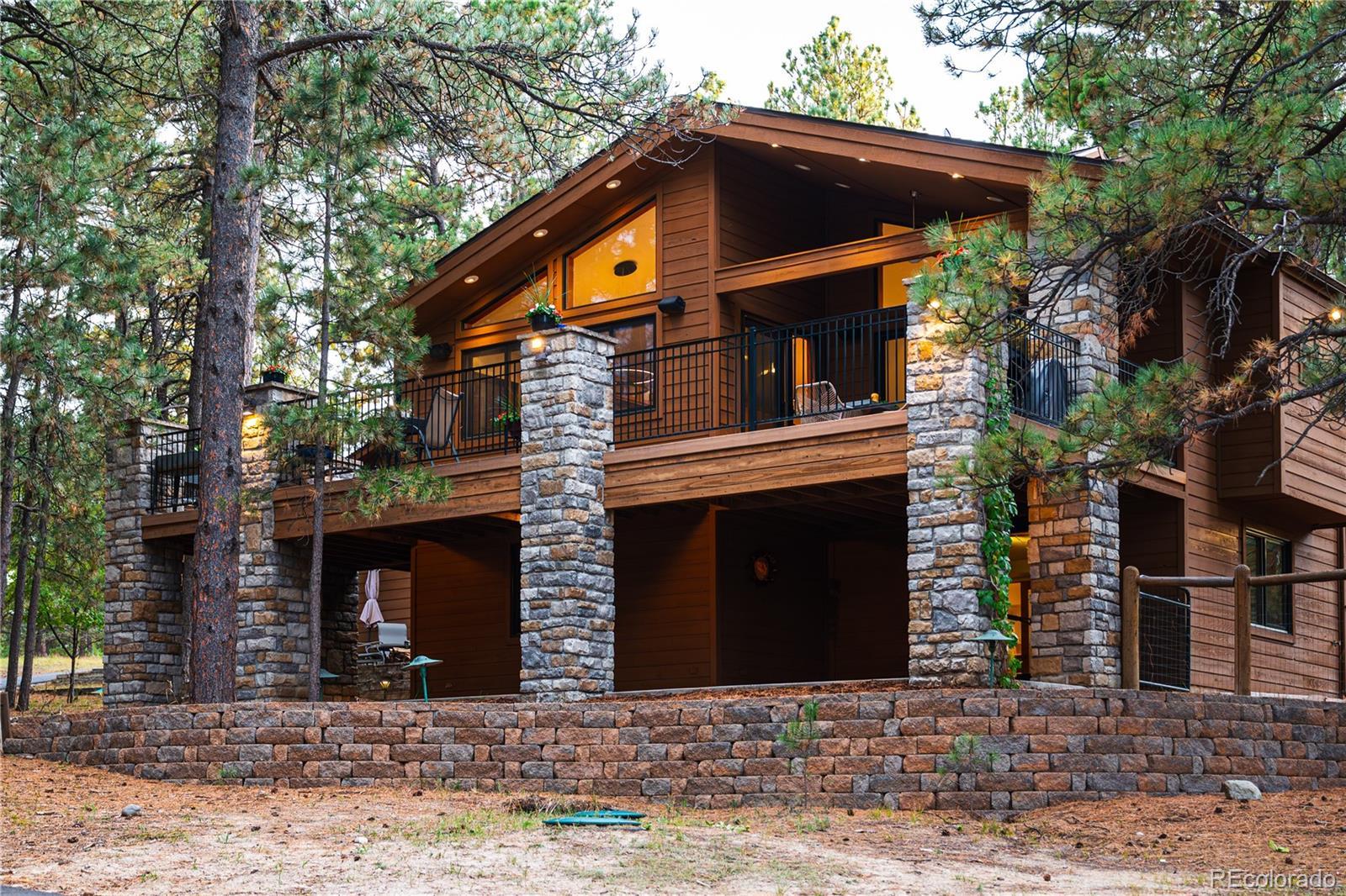 Photo of Listing #9088317