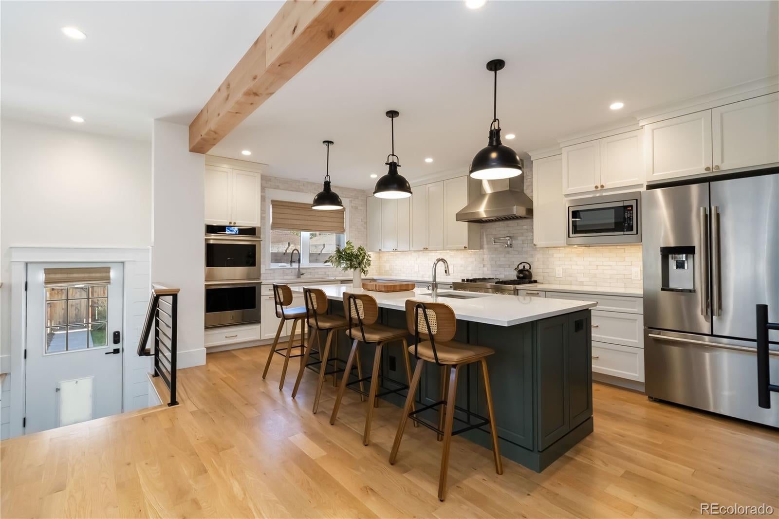 Photo of Listing #9098590