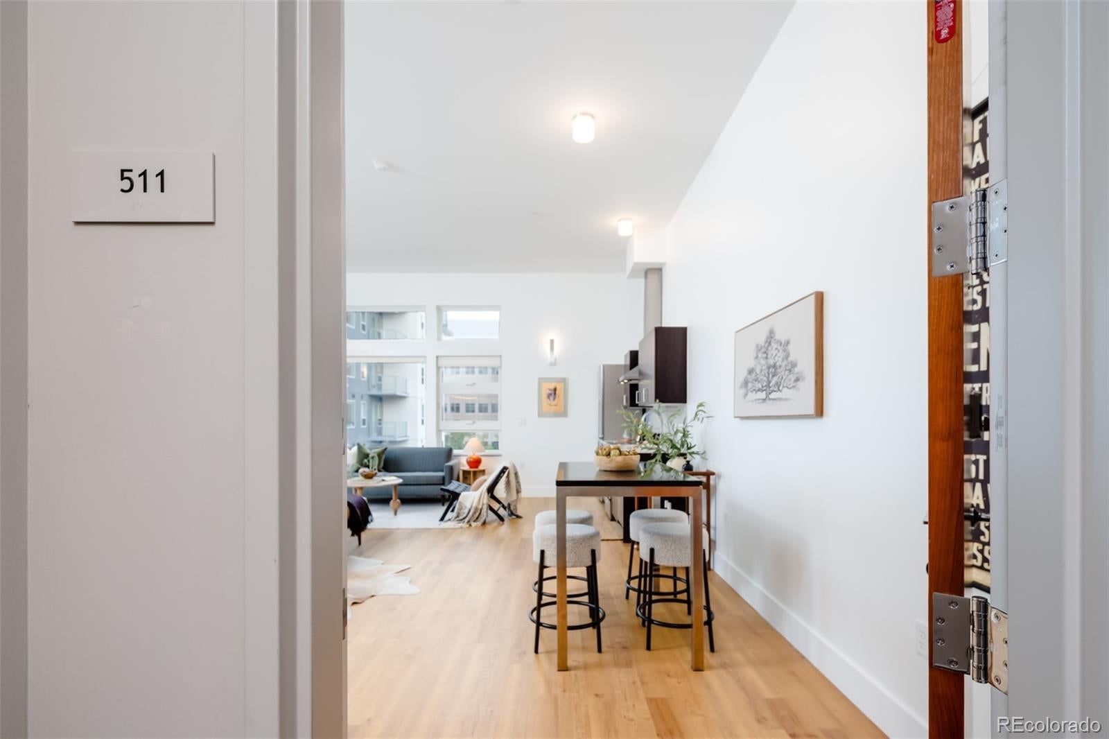 Photo of Listing #9098946