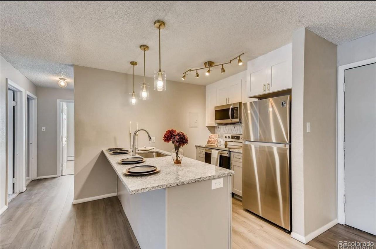 Photo of Listing #9176746