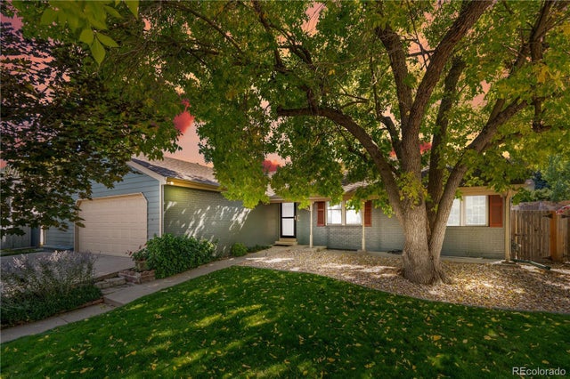 14490 E Radcliff Drive, Aurora