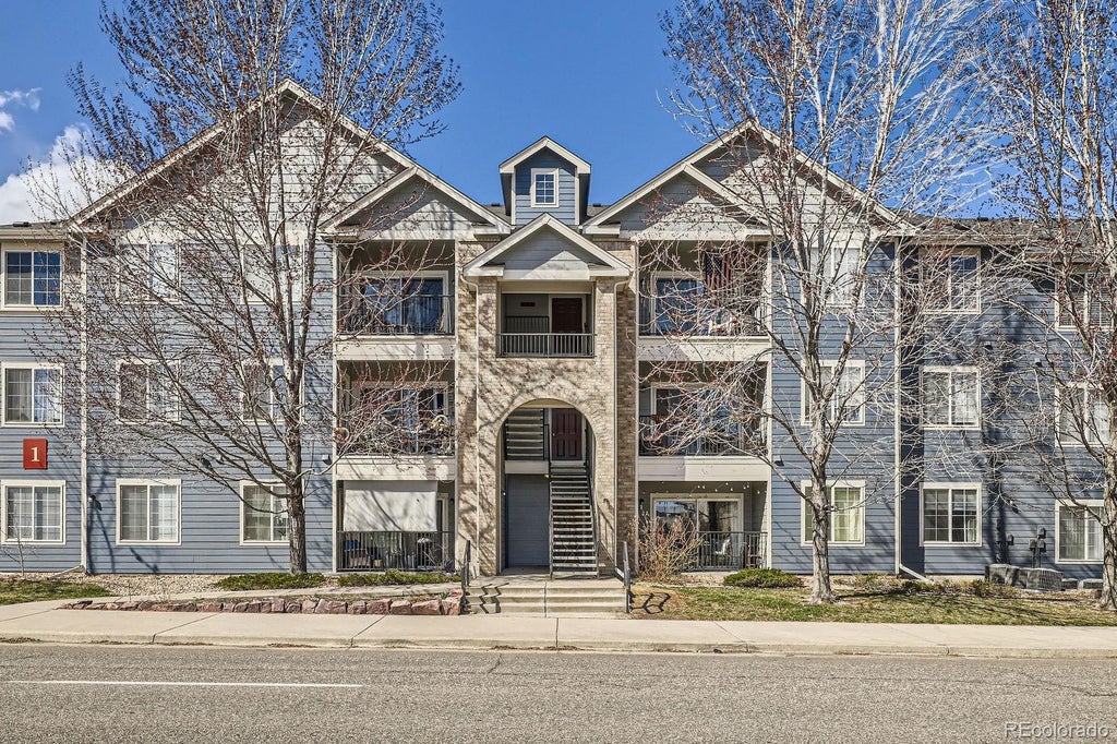 4451 S Ammons Street 1-304, Littleton