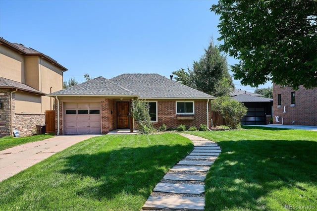 938 Krameria Street, Denver