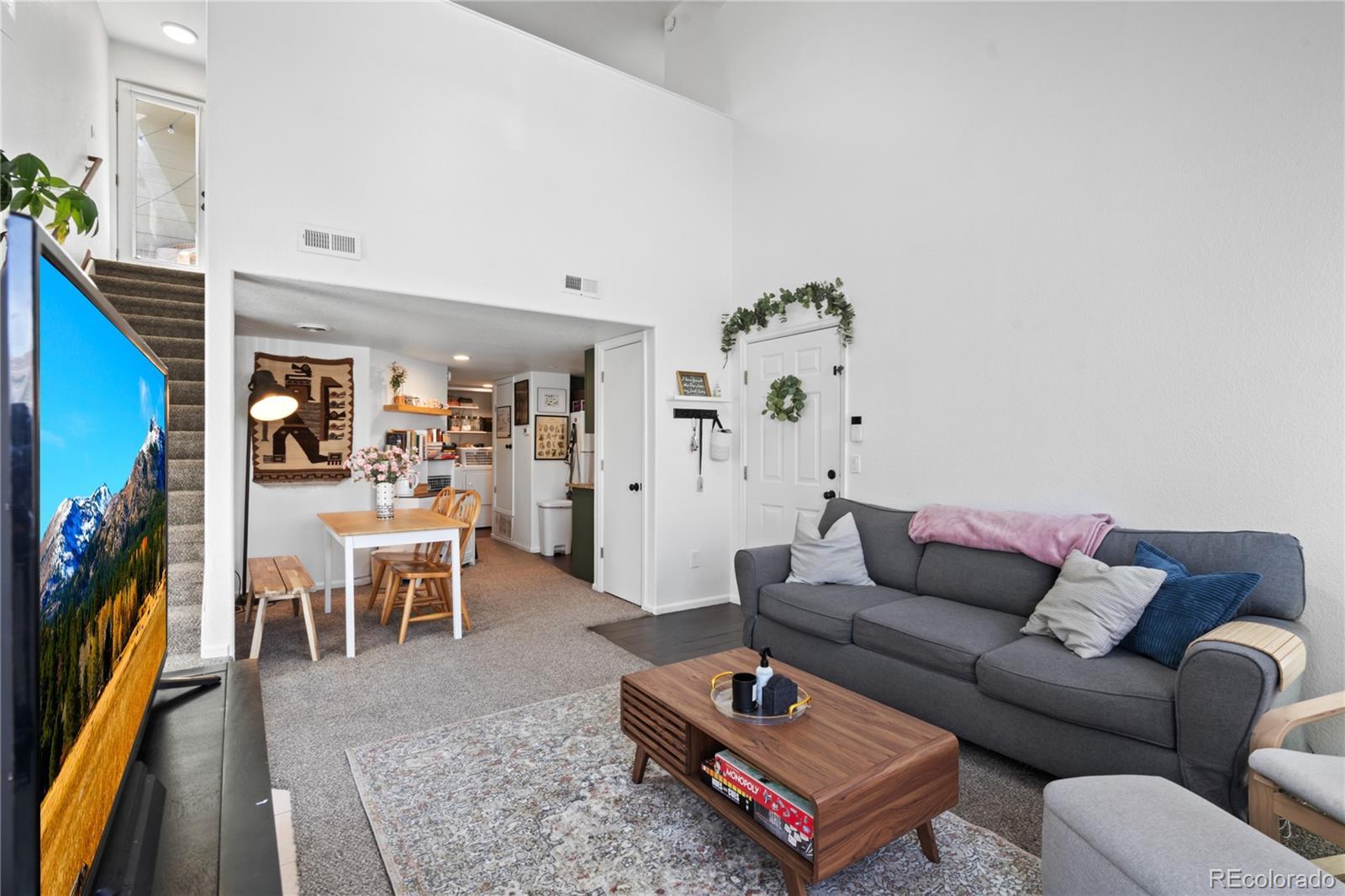 Photo of Listing #9261545