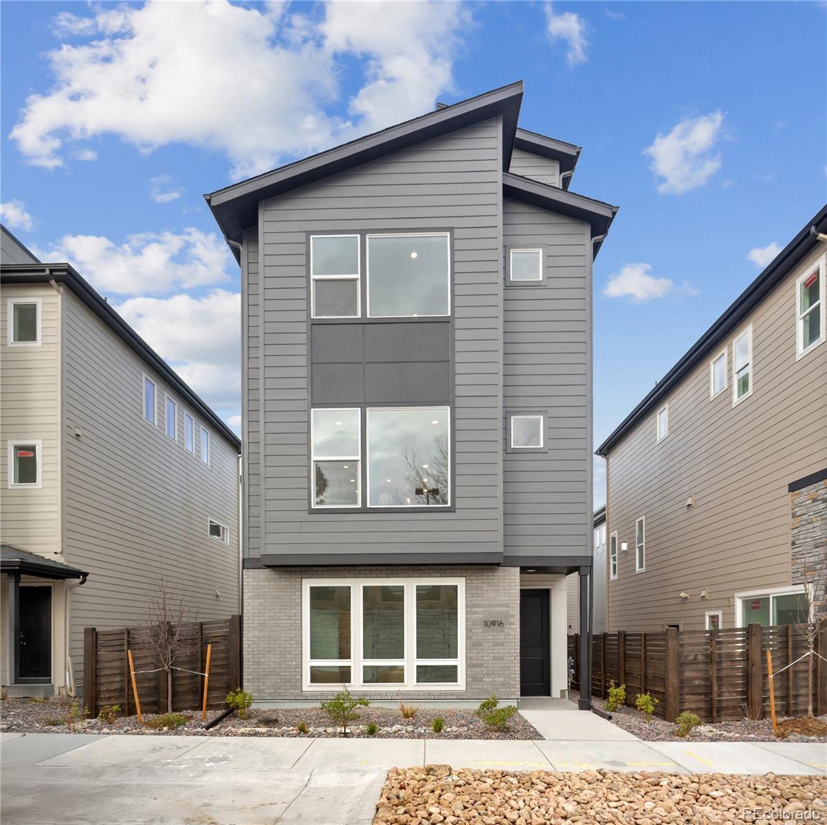 Photo of Listing #9293441