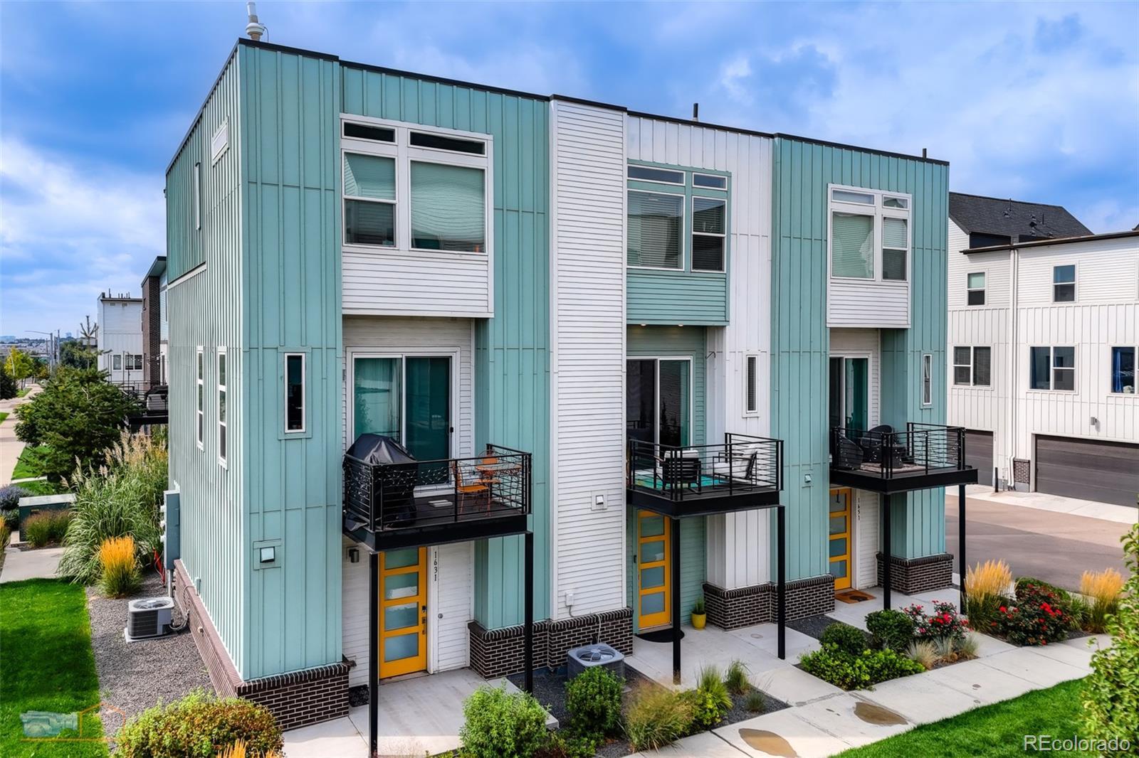 Photo of Listing #9296737