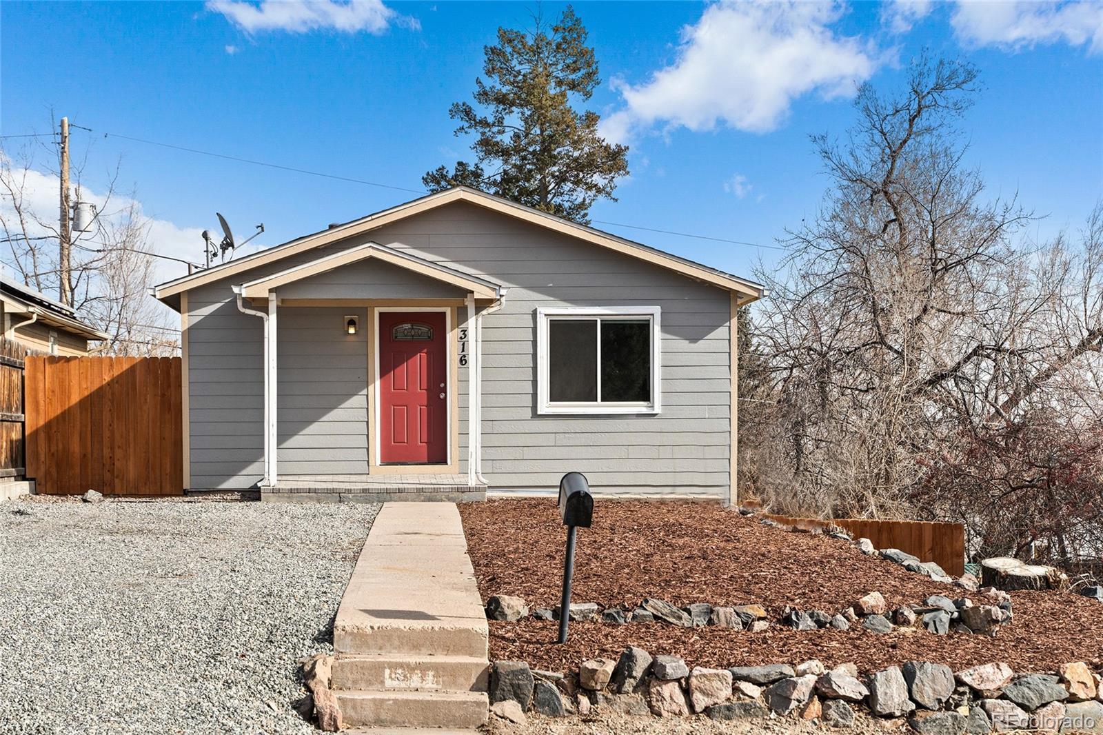 Photo of Listing #9325336