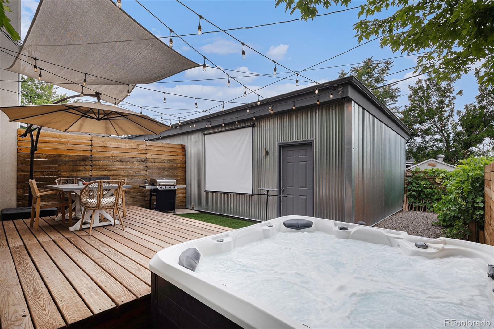 Photo of Listing #9336356