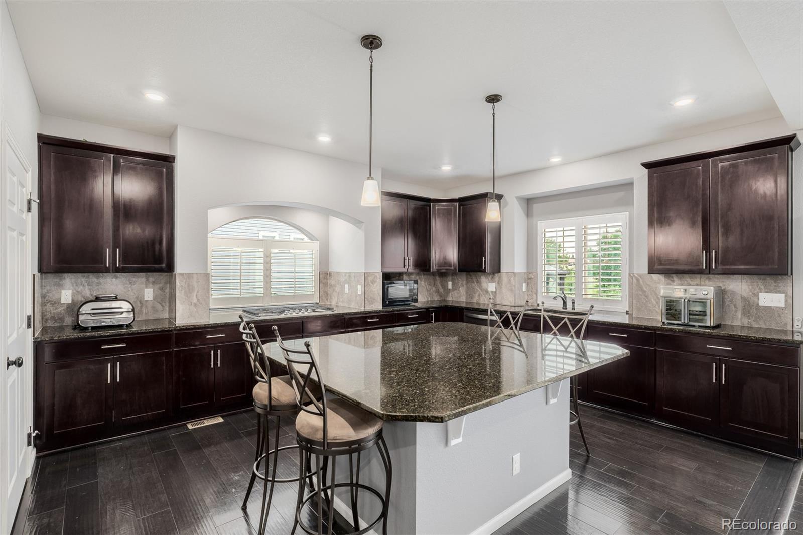 Photo of Listing #9336774