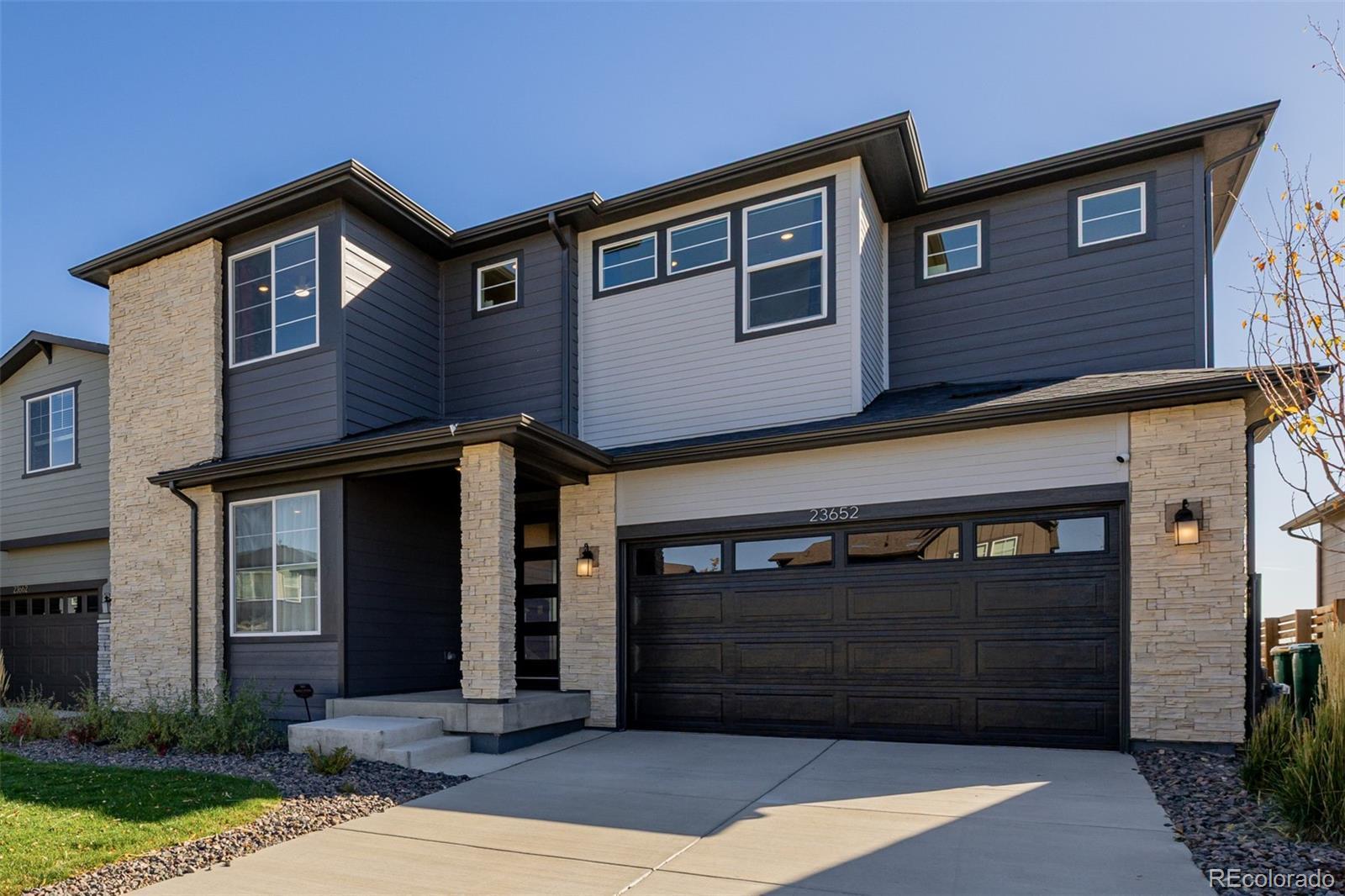 Photo of Listing #9371344