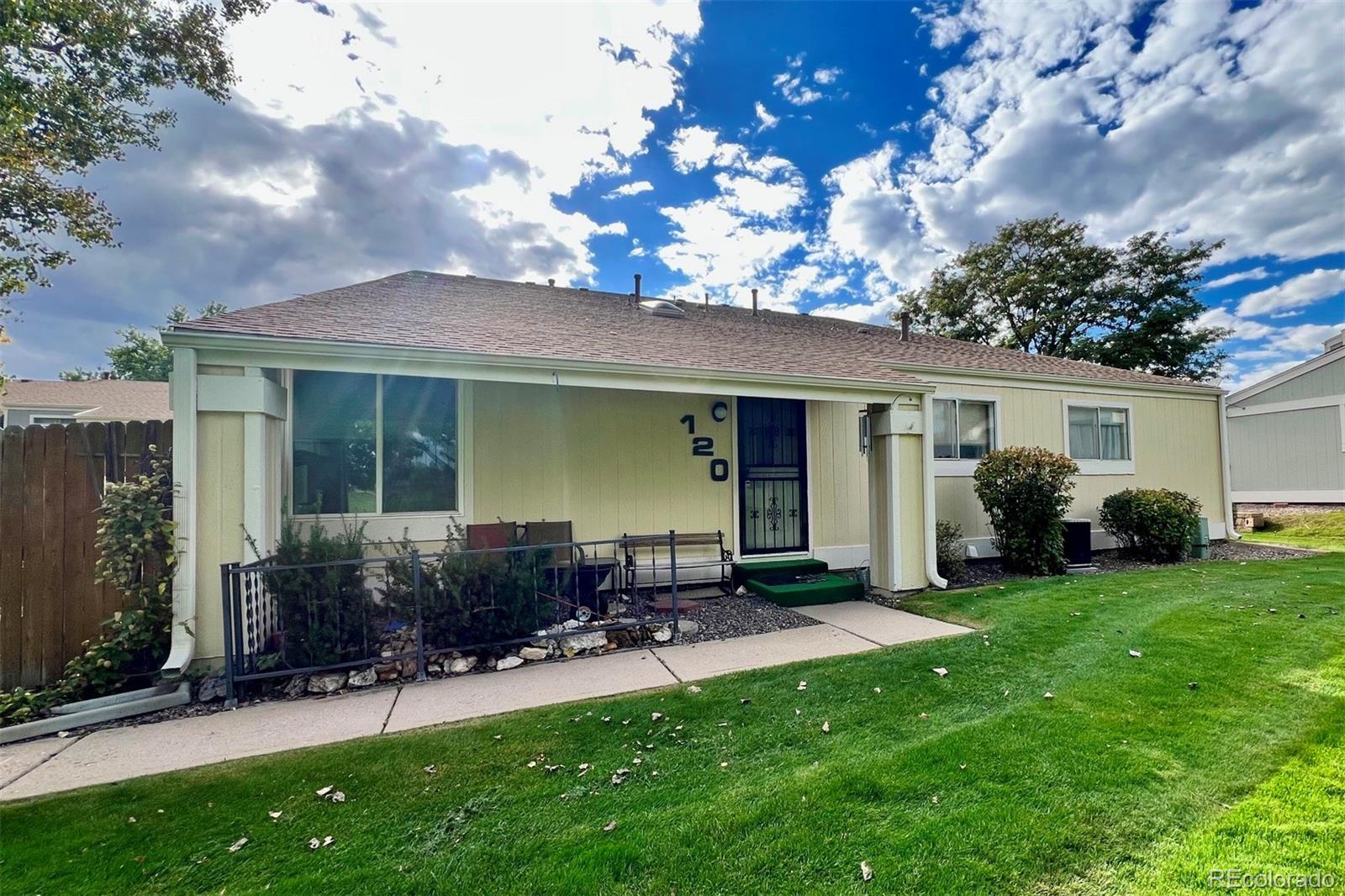 Photo of Listing #9393647