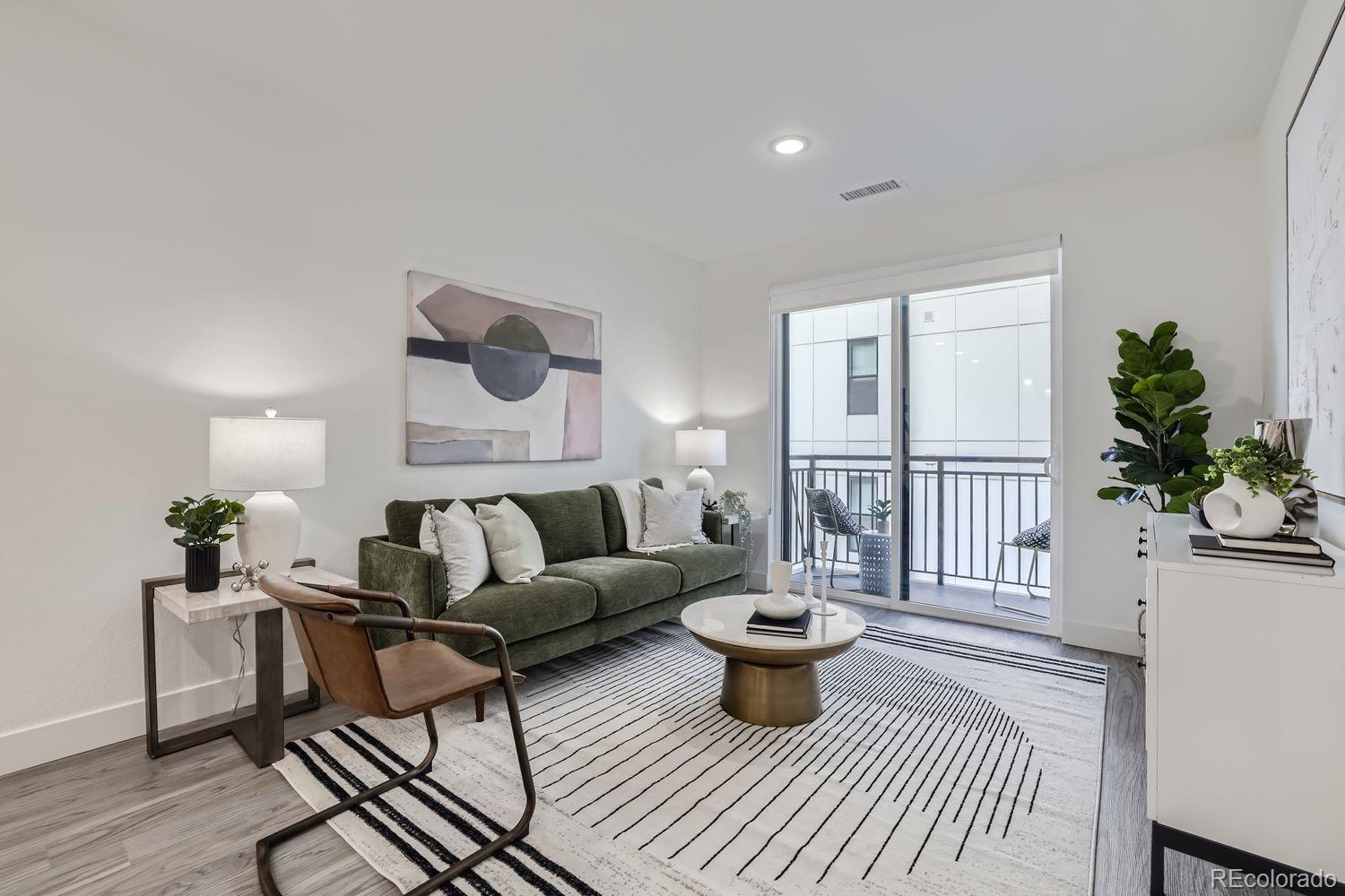 Photo of Listing #9394210