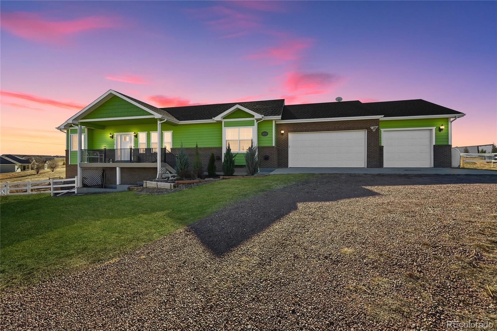 Photo of Listing #9416183