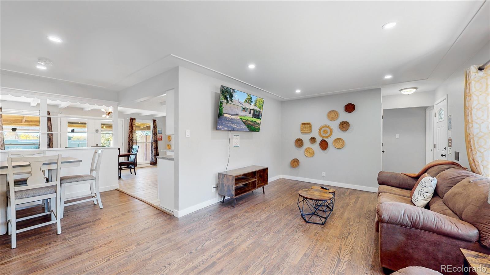 Photo of Listing #9417342