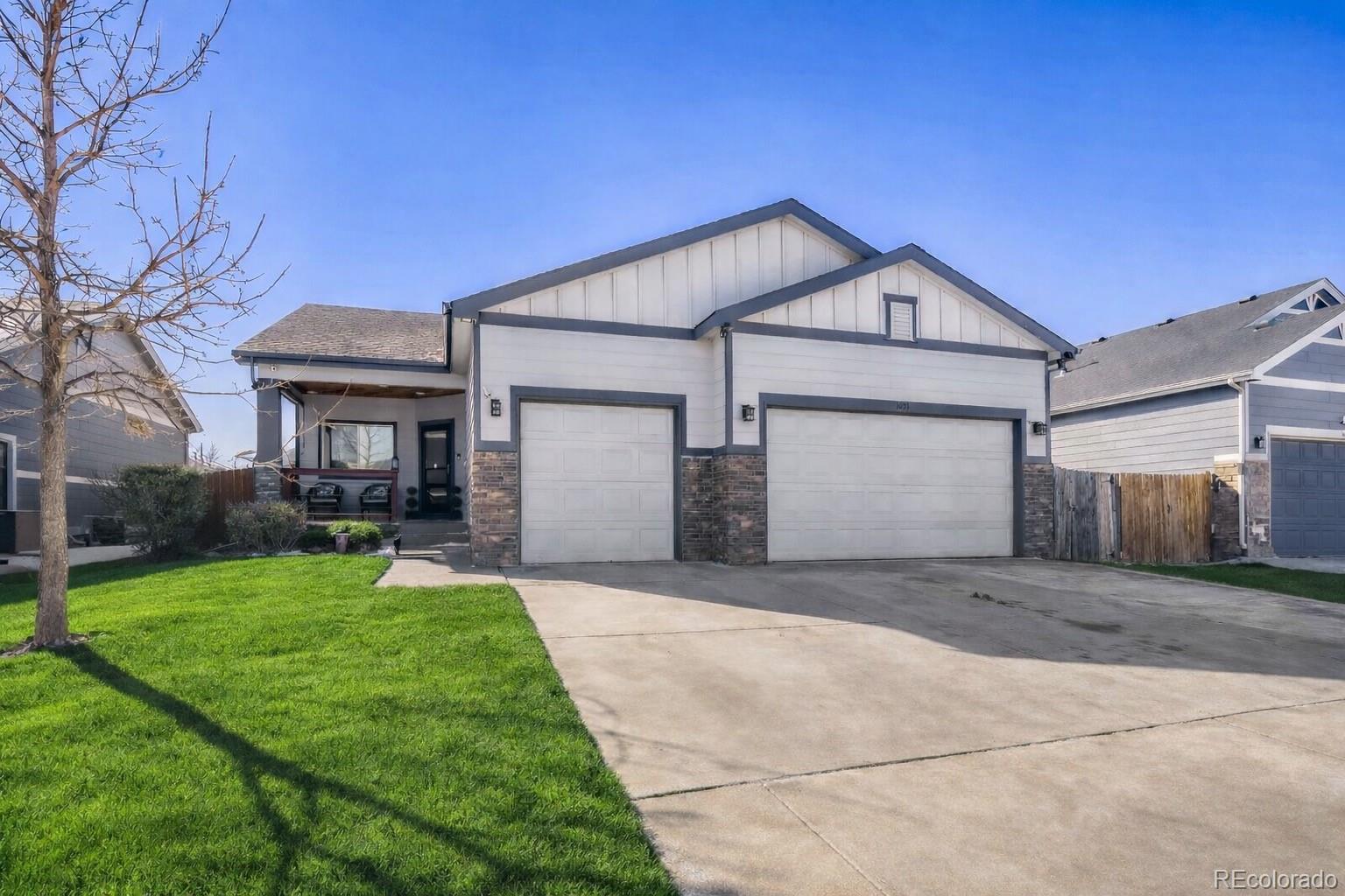 Photo of Listing #9417423