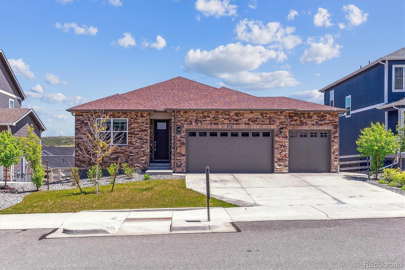 Photo of Listing #9421210