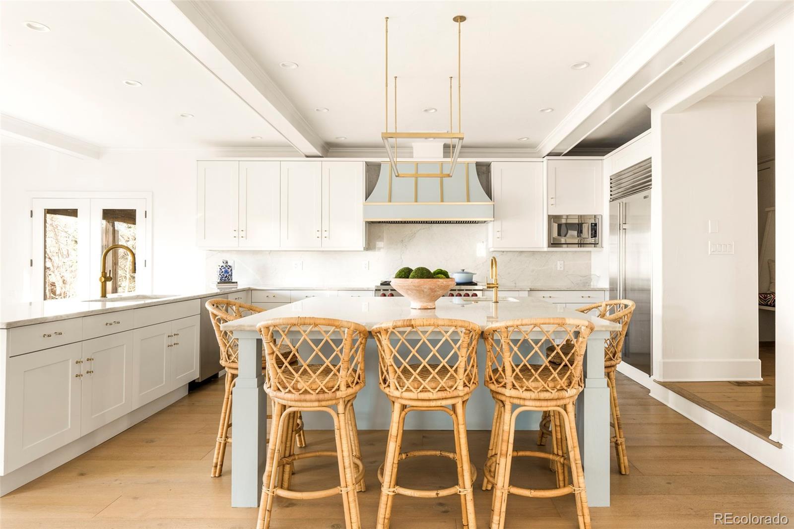 Photo of Listing #9433900