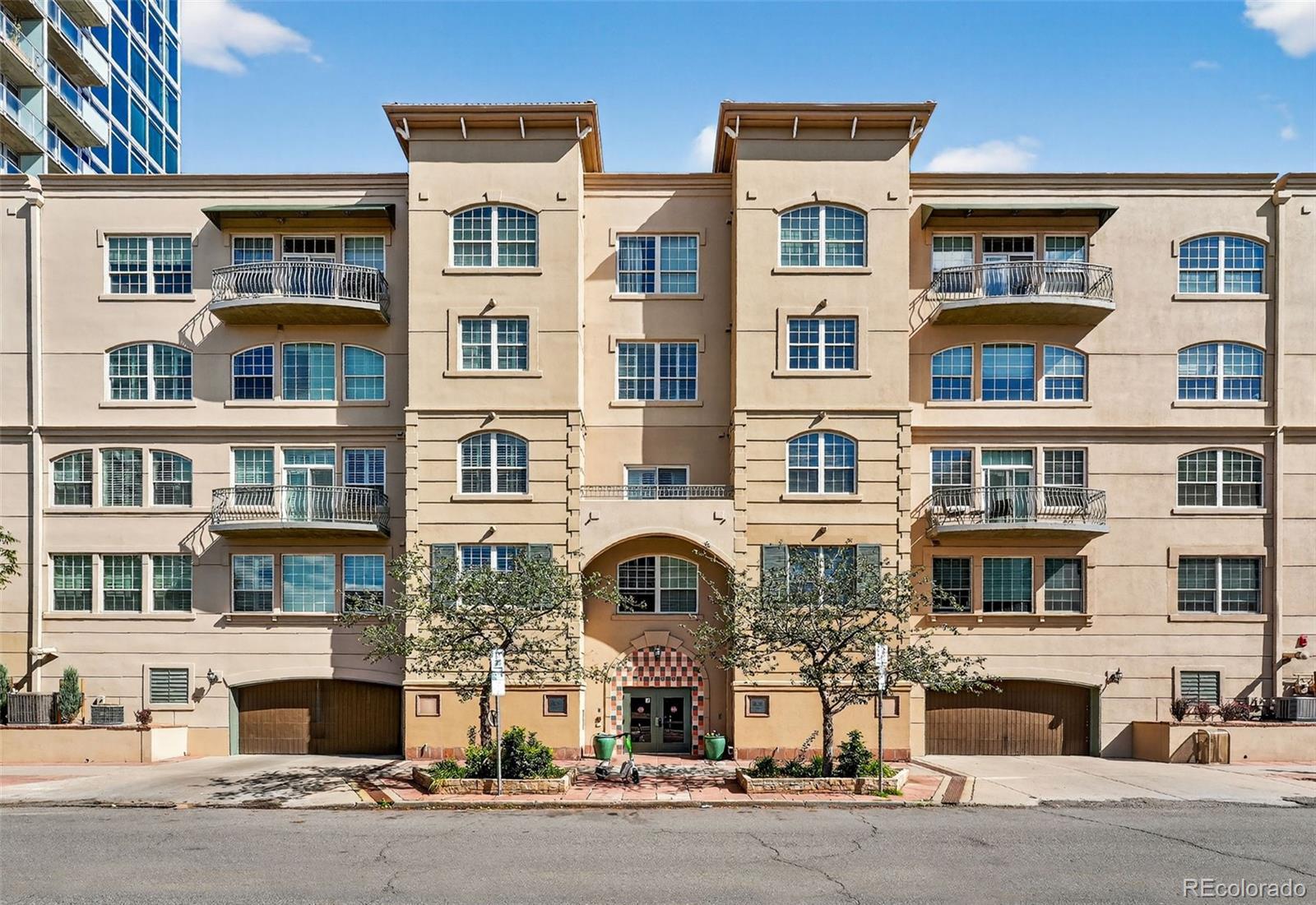 Photo of Listing #9443653