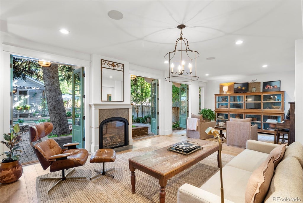 2566 S Clayton Street, Denver