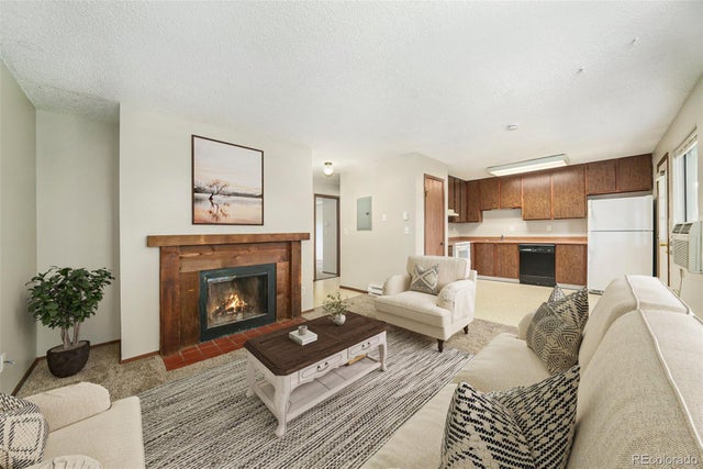 925 Columbia Road 726, Fort Collins