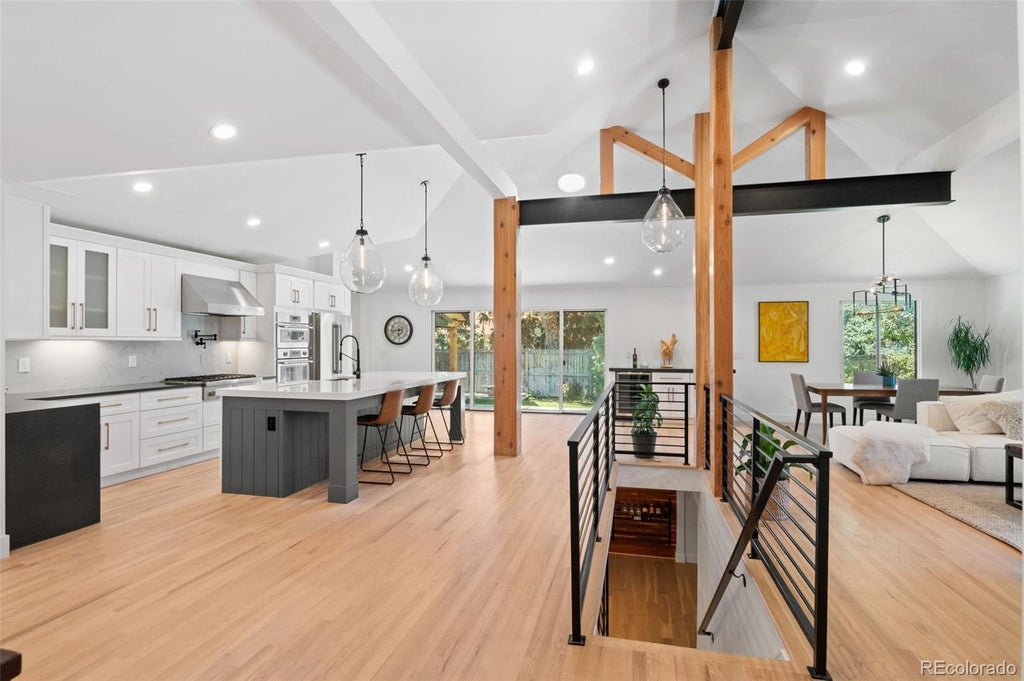 3049 S Vine Street, Denver