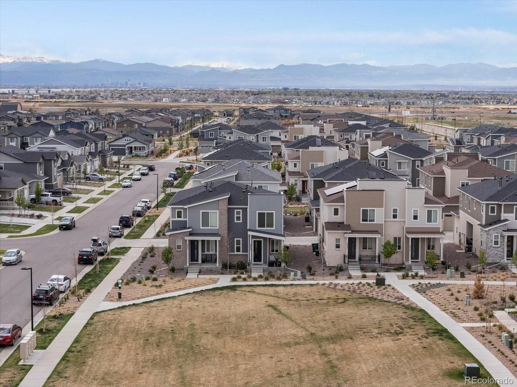 24333 E 41st Avenue, Aurora