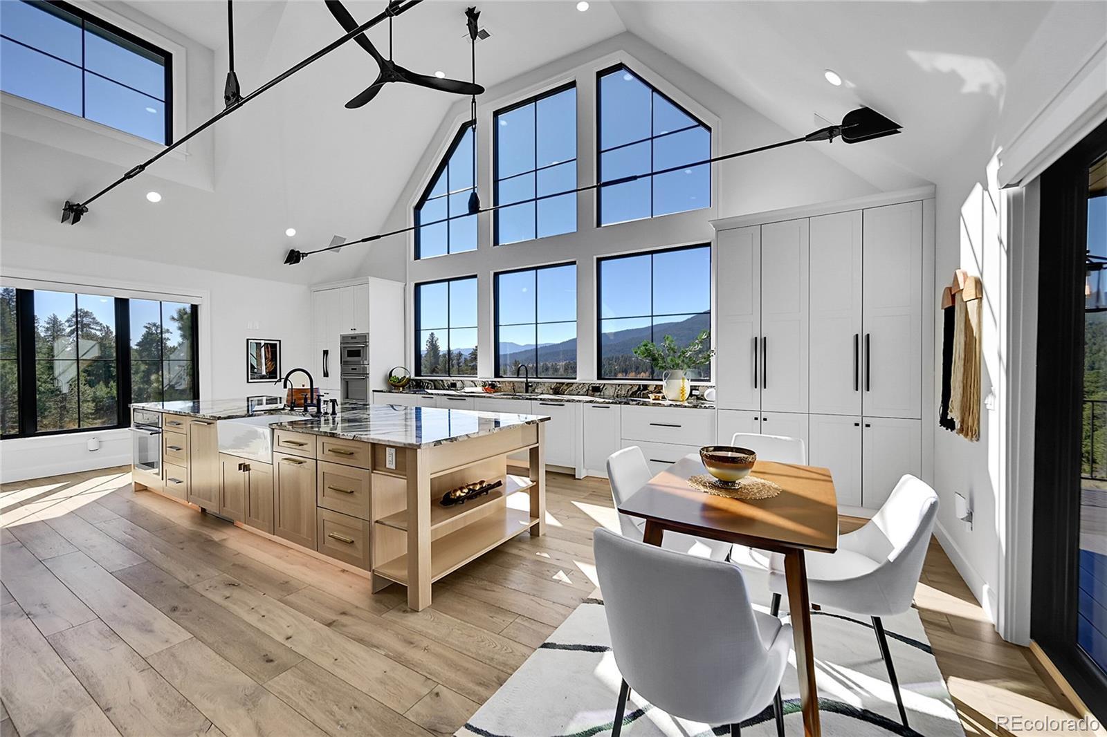 Photo of Listing #9630787