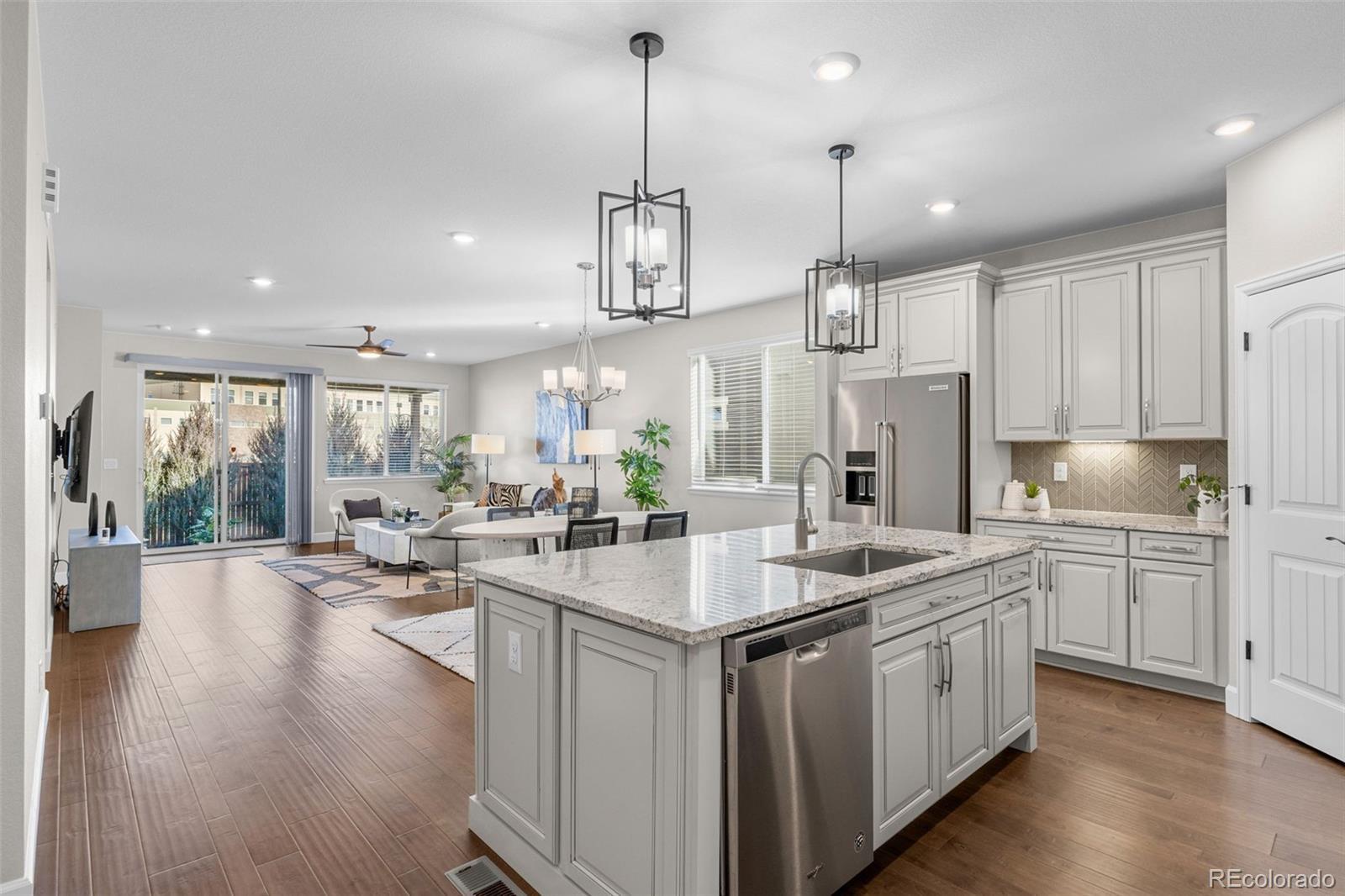 Photo of Listing #9639740