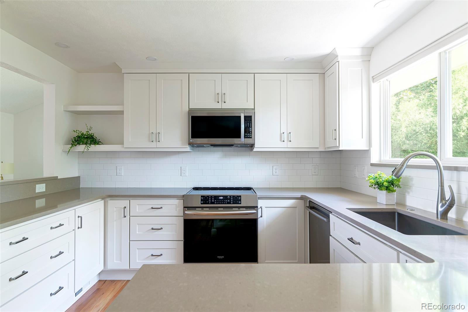 Photo of Listing #9642350