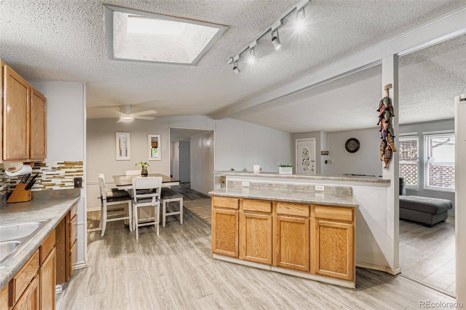 Photo of Listing #9662860