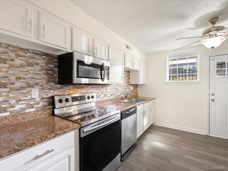 Photo of Listing #9688066