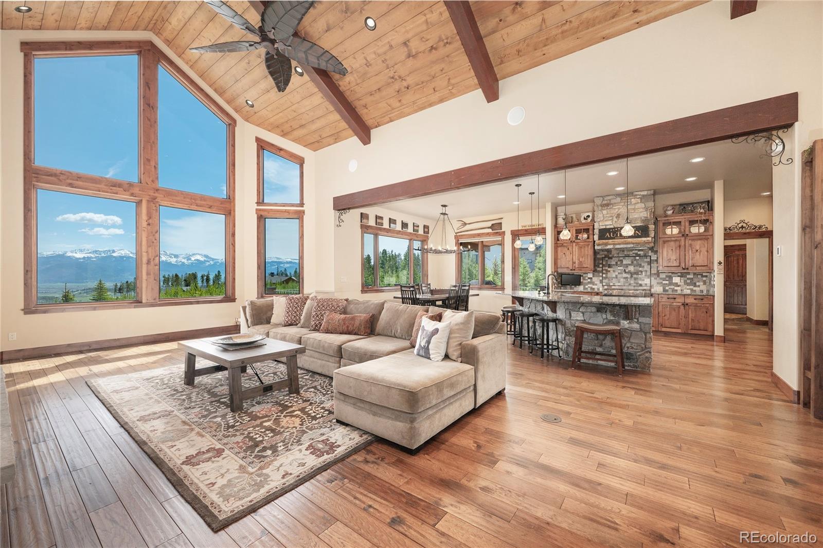 Photo of Listing #9705911