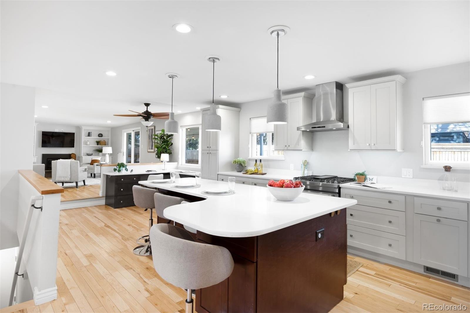 Photo of Listing #9711387