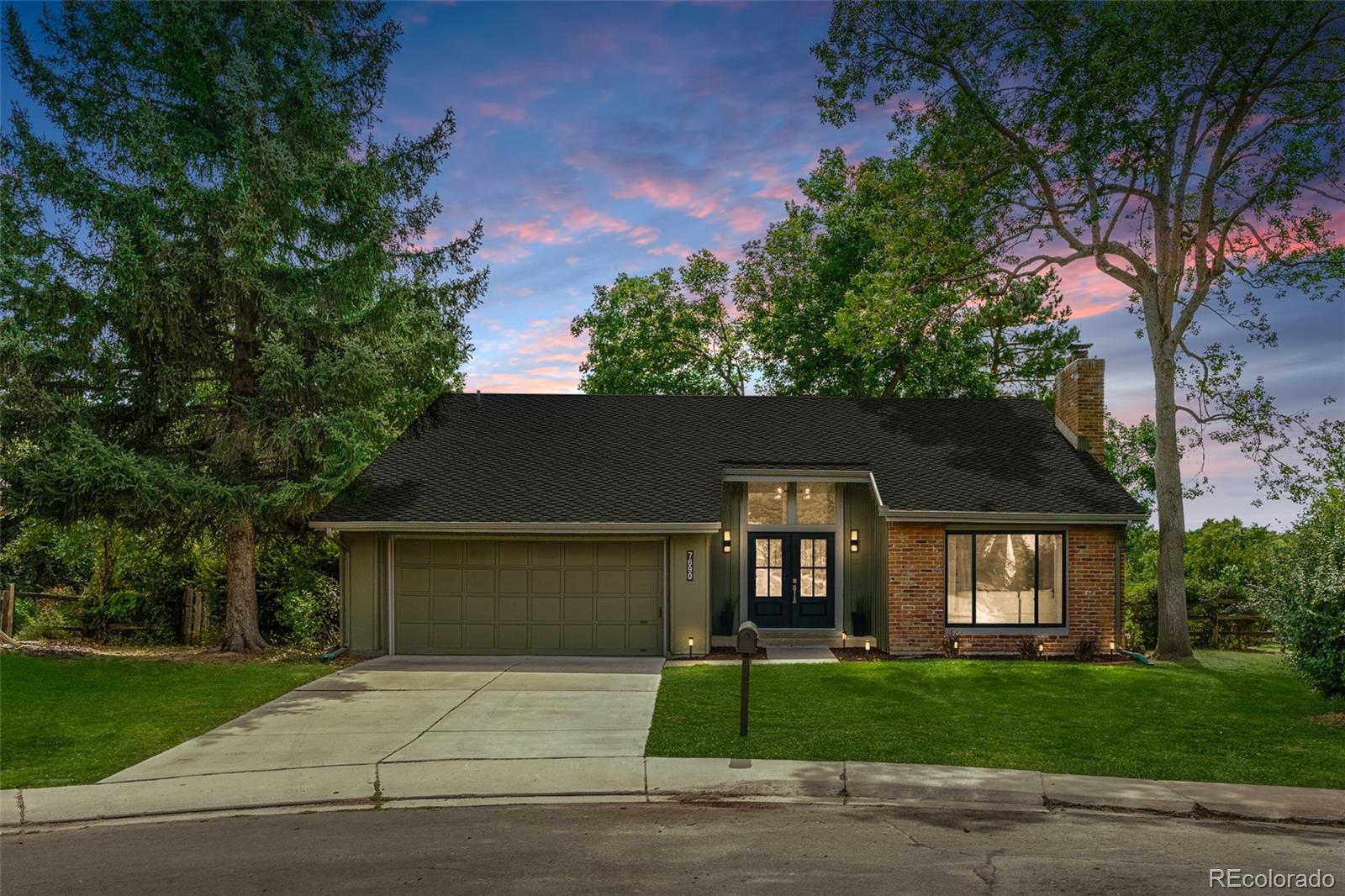 Photo of Listing #9736246