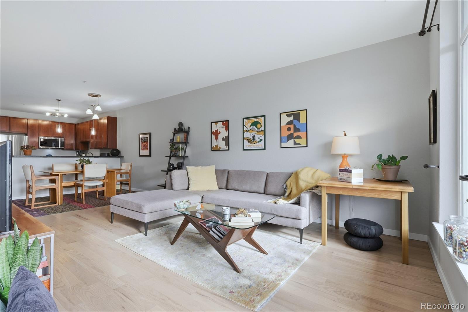 Photo of Listing #9758003