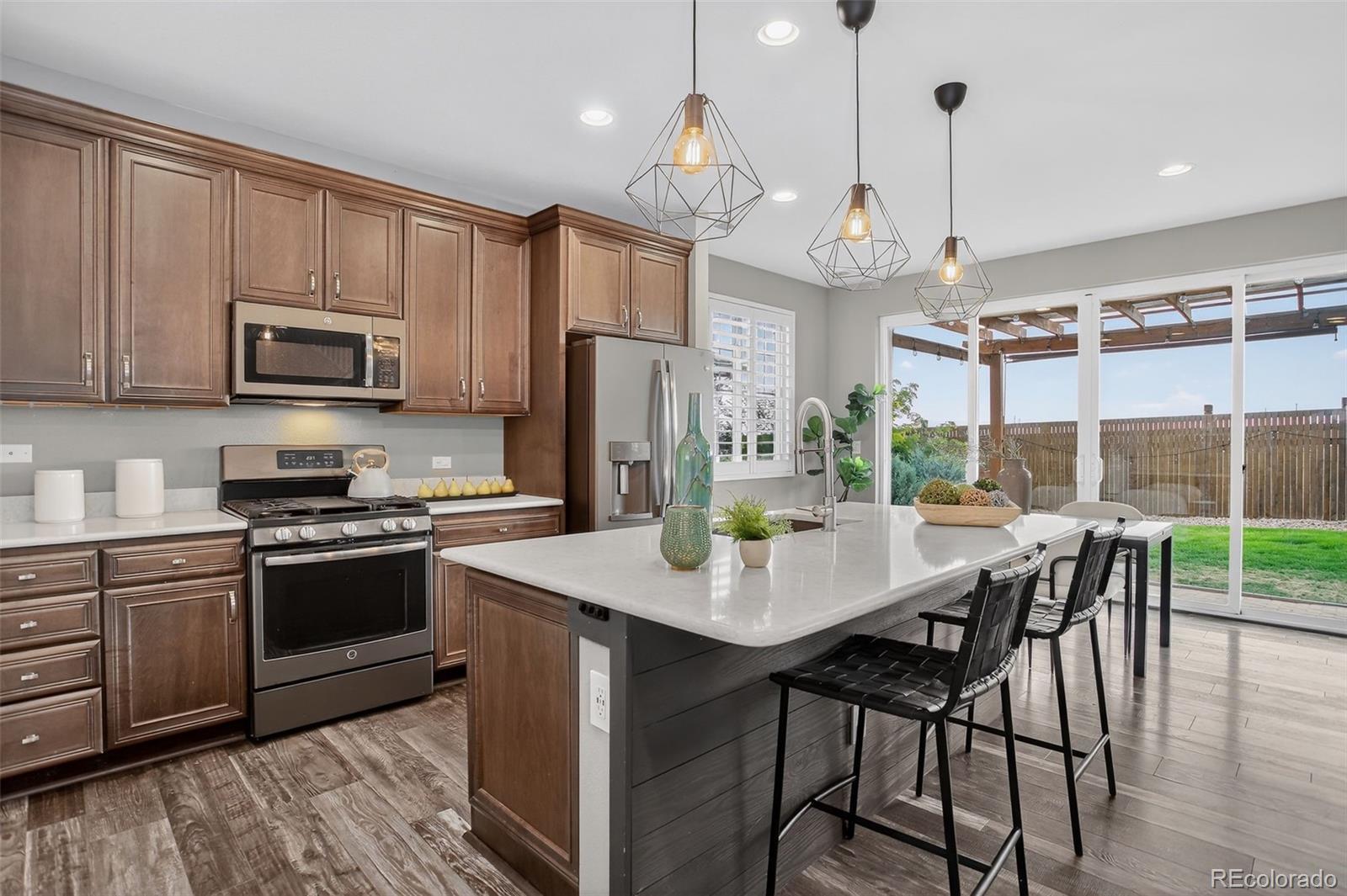 Photo of Listing #9765810