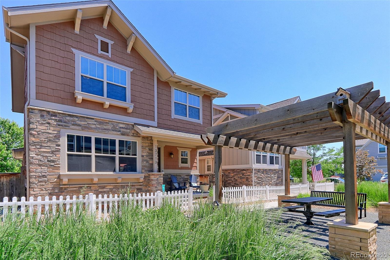 Photo of Listing #9766010