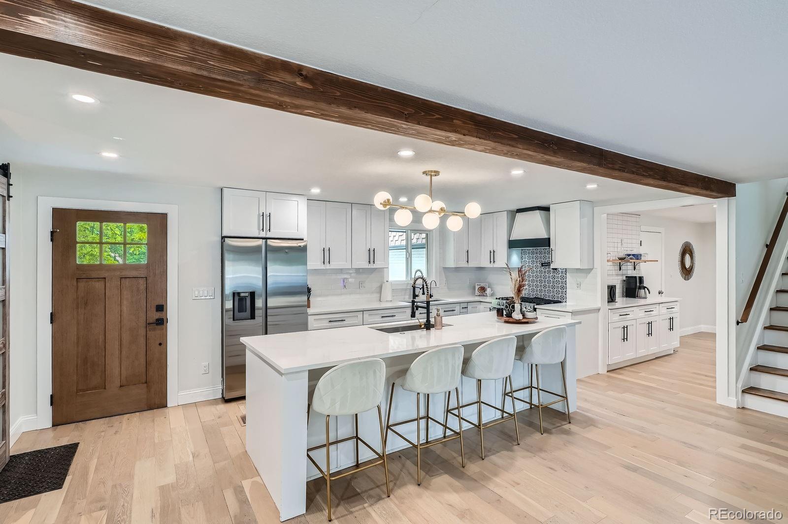 Photo of Listing #9766325