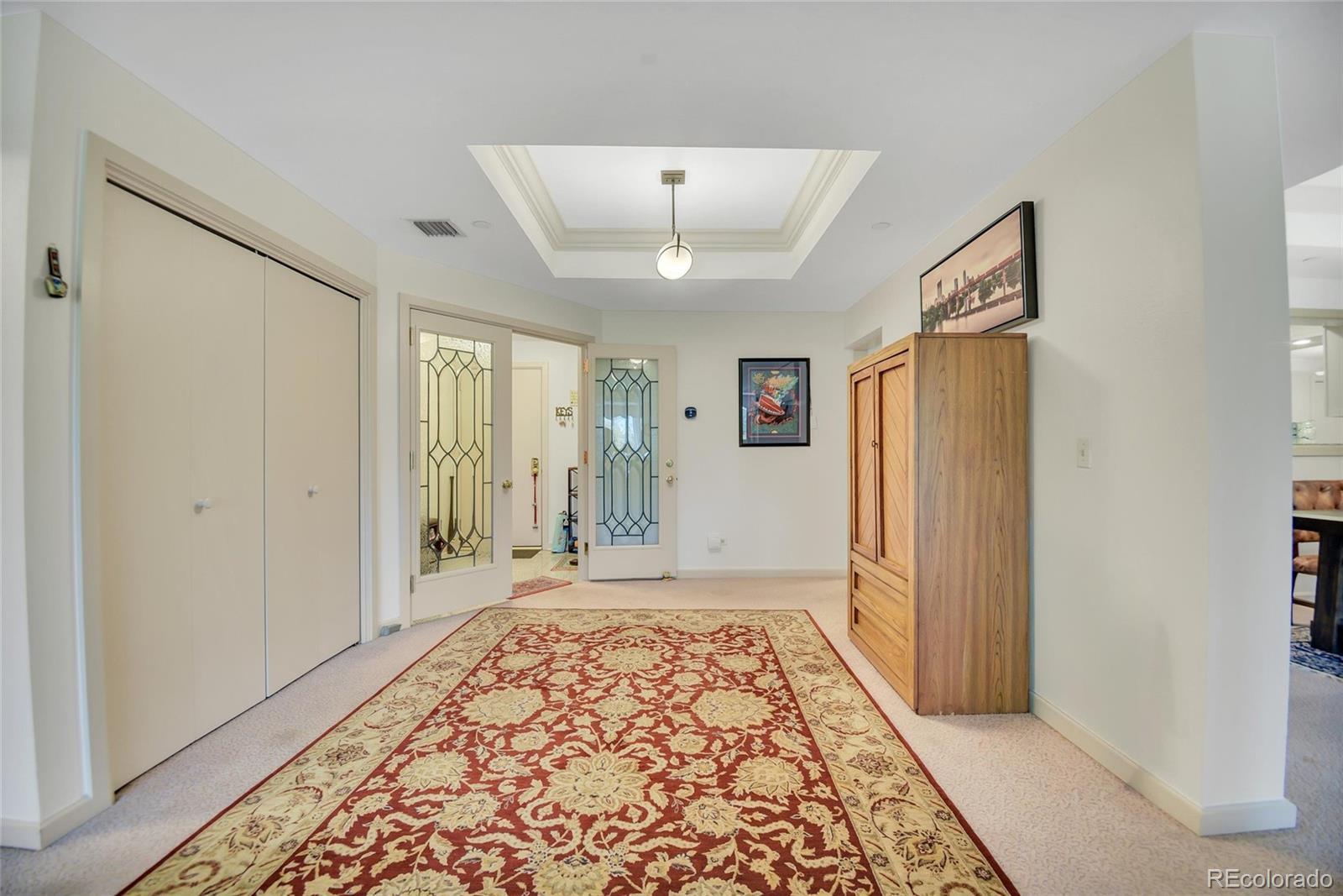 Photo of Listing #9771913