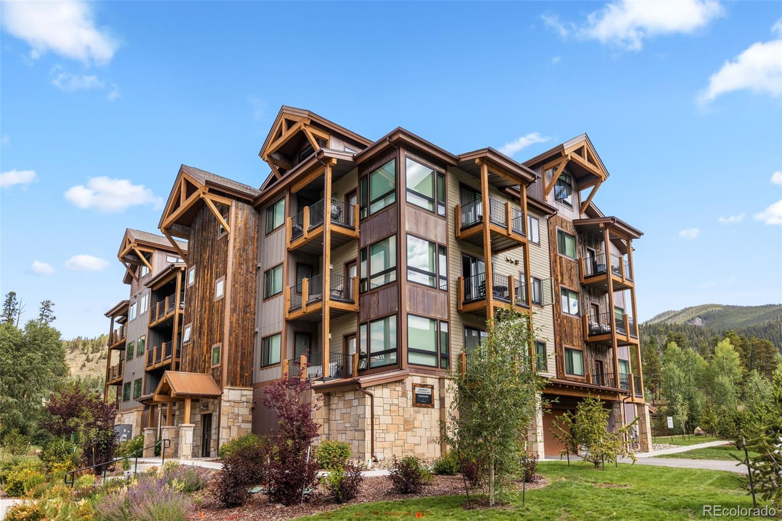 Photo of Listing #9821895