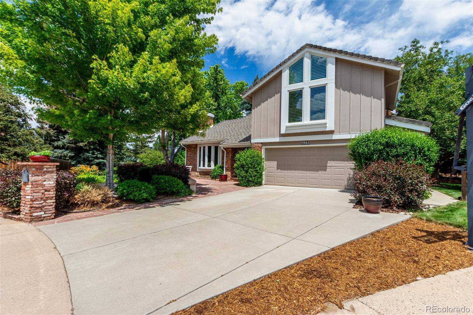 Photo of Listing #9826891