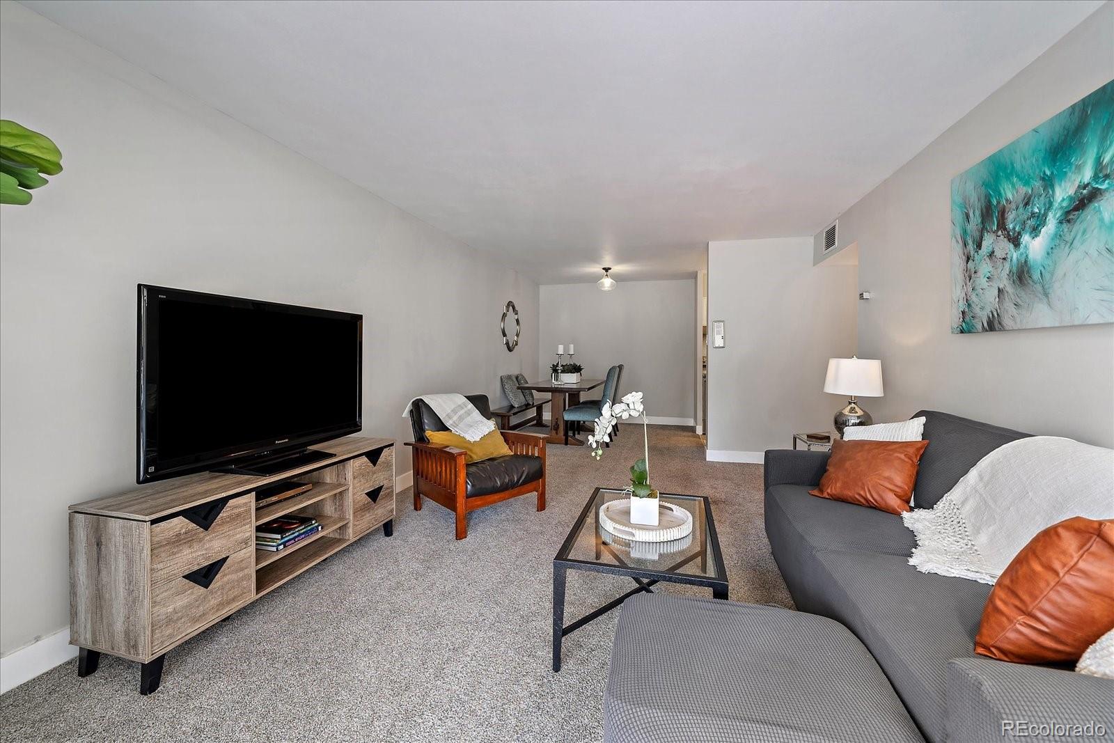 Photo of Listing #9832622