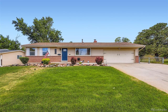 4244 W Monmouth Avenue, Littleton